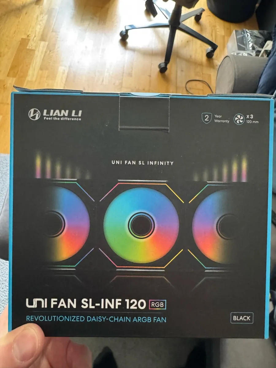 Lian Li O11 Dynamic EVO + 10x SL120 INF Uni Fan - Image 3