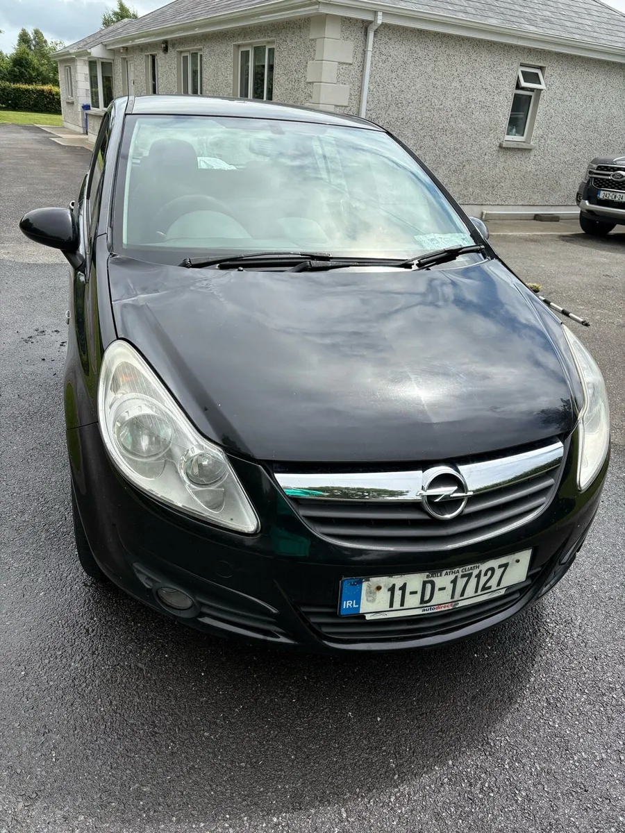 Opel Corsa 2011 - Image 2