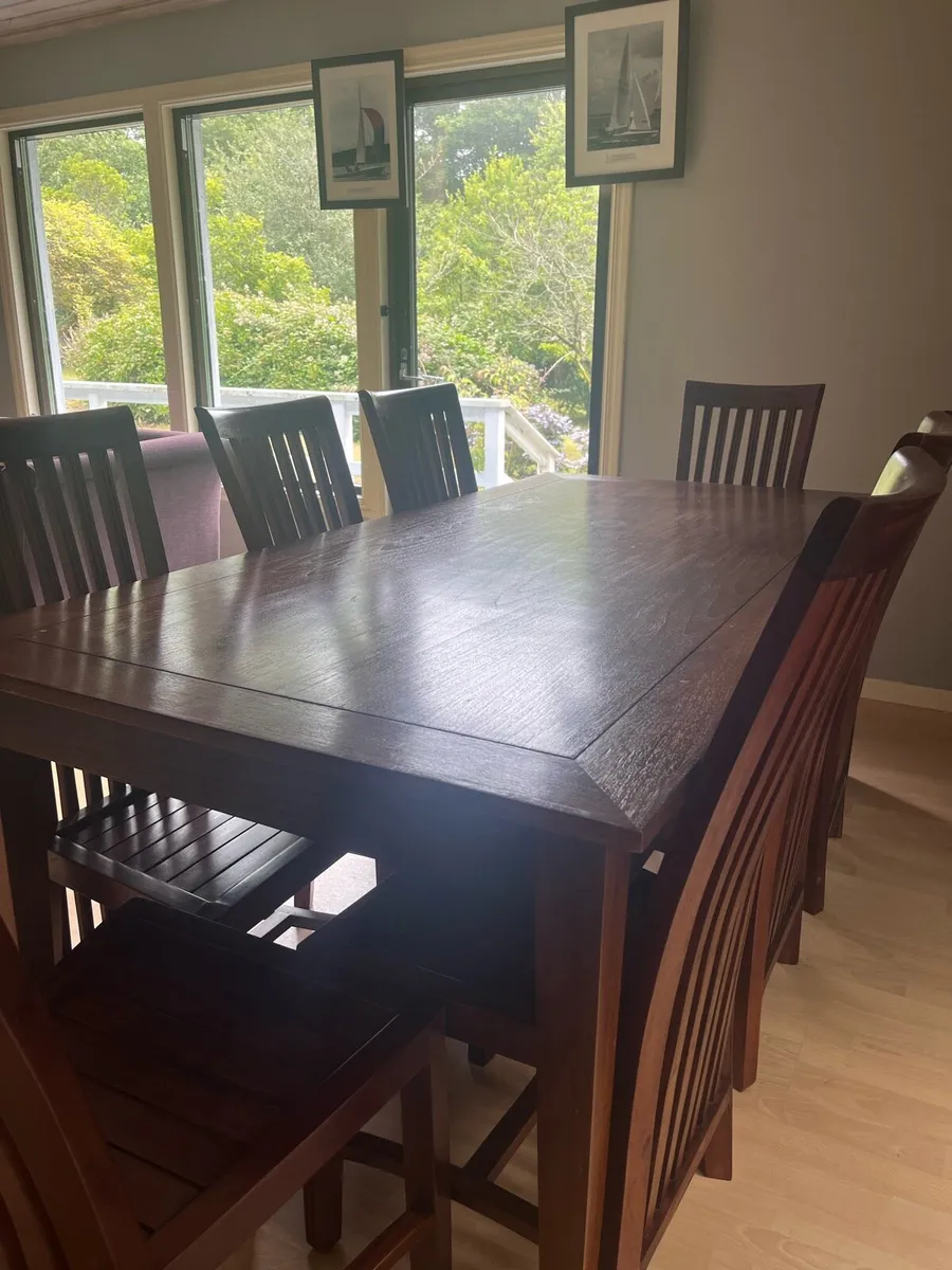 Wooden dining table - Image 3
