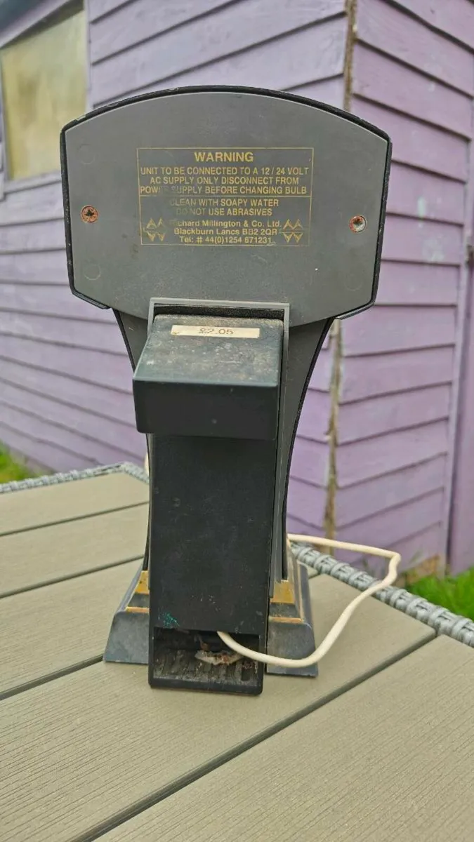 Vintage Harp larger font light - Image 3