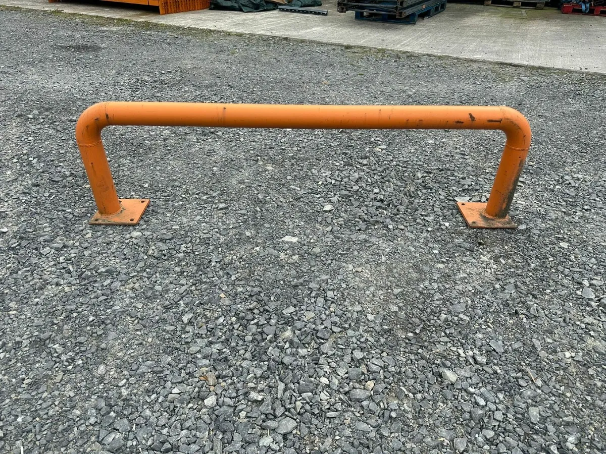 Pallet Racking Guards / Crash Barriers - Image 2