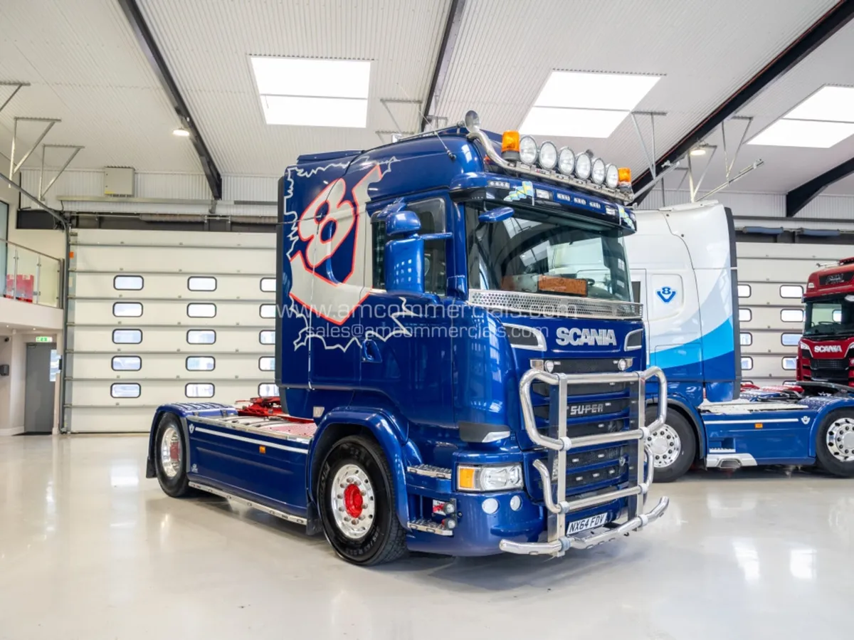 2014 (64) SCANIA R520 V8 4X2 - Image 1