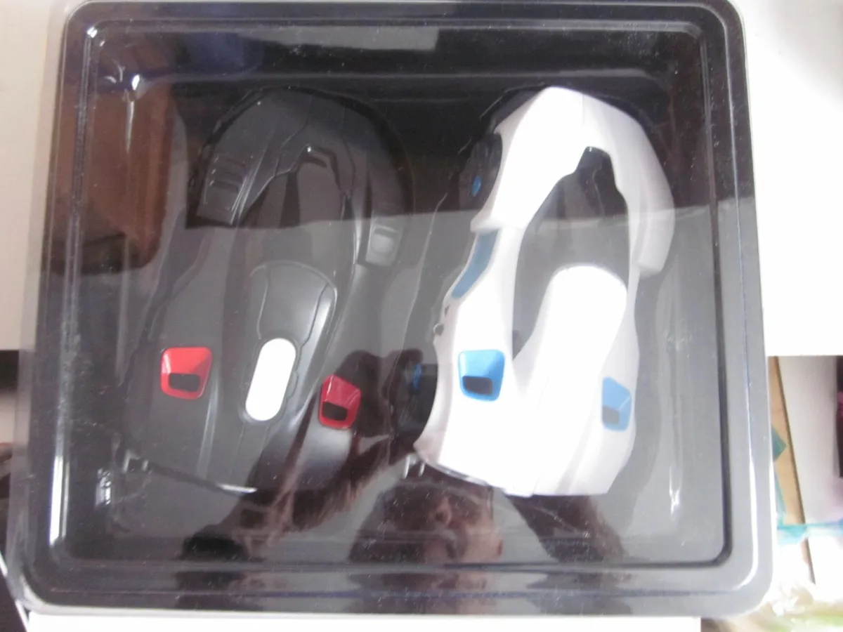 WowWee REV Robotic Enhanced Vehicles - Image 2