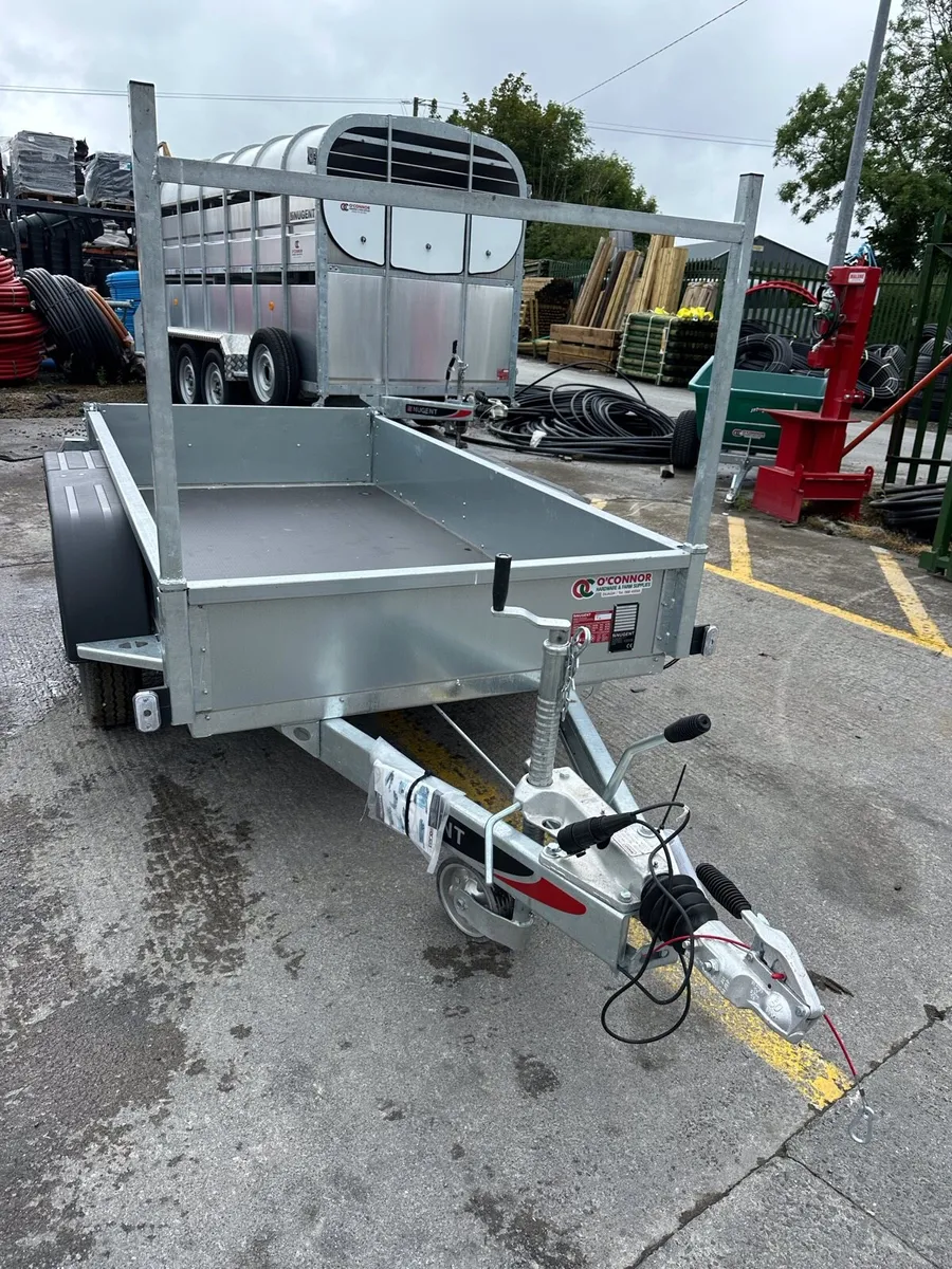 Nugent twin axle trailer - Image 1
