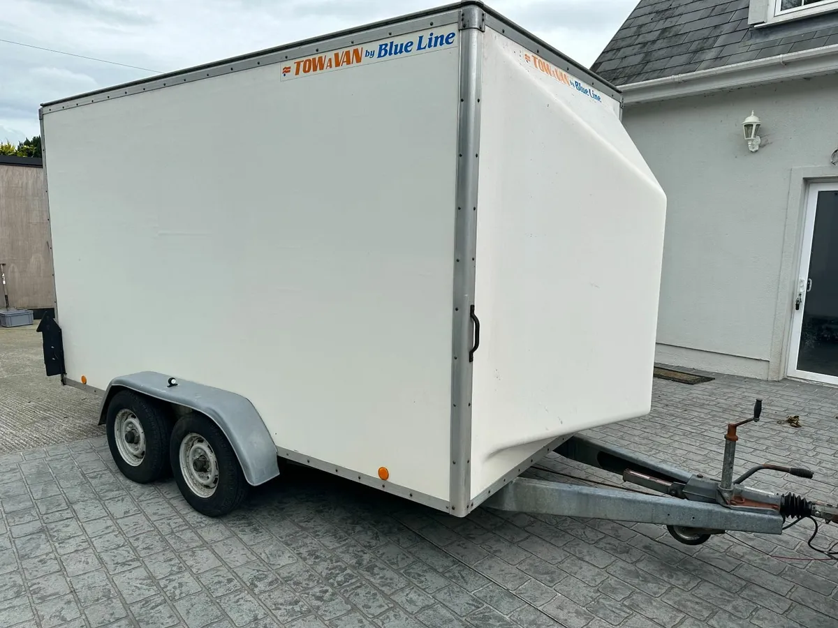 Tow A Van Box Trailer 12L x 6W x 7H - Image 4