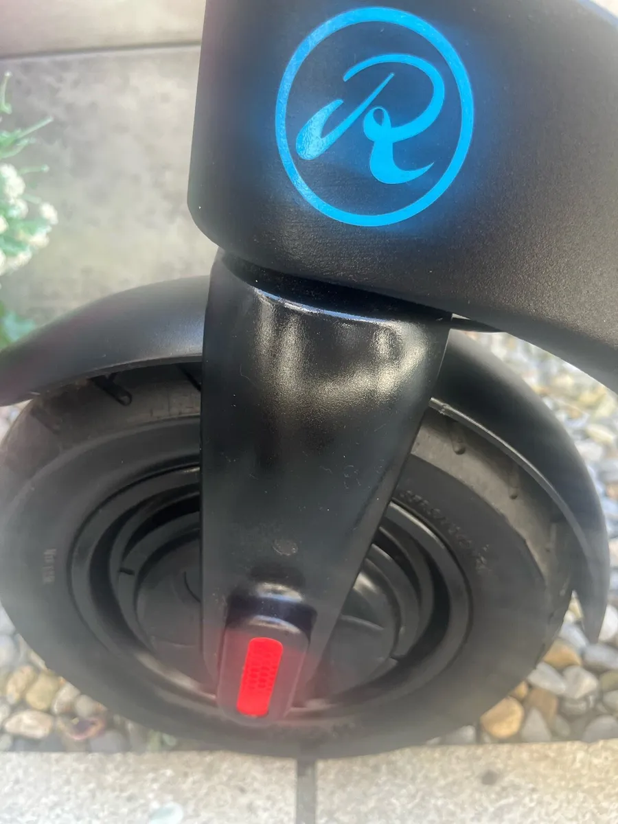 Scooter - Image 3