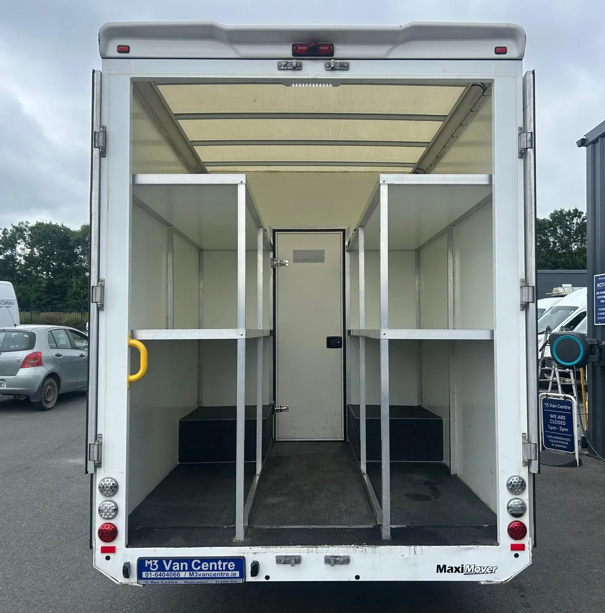 2023 RENAULT MASTER LUTON MAXI MOVER!! - Image 2