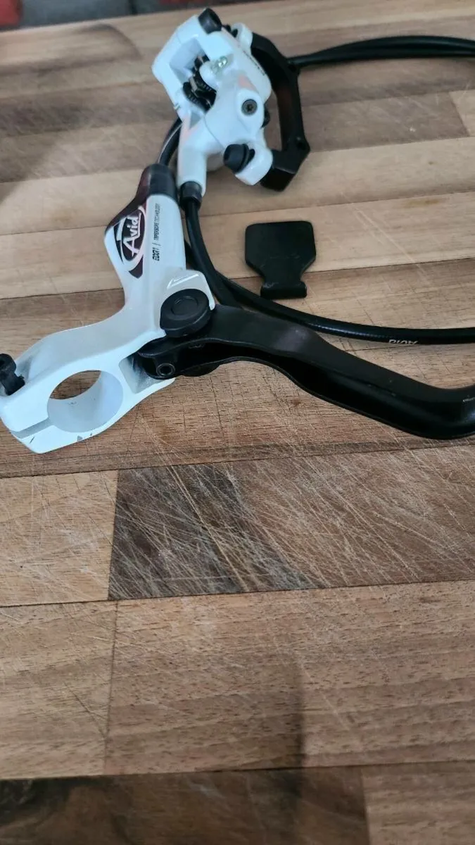 MTB Hydrolic brakes - Image 3
