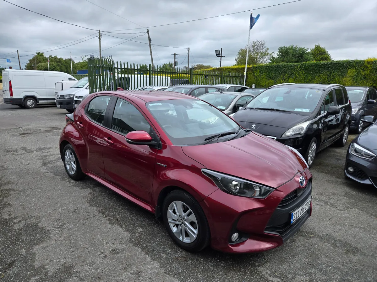 Toyota Yaris 2021 Hybrid Luna 1.5petrol - Image 1