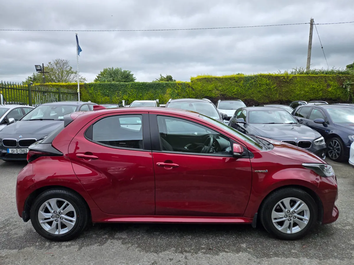 Toyota Yaris 2021 Hybrid Luna 1.5petrol - Image 4