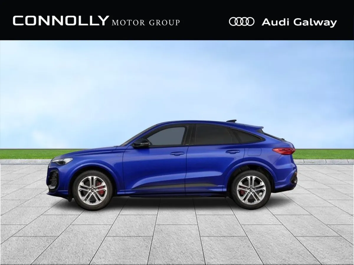 Audi Q5 2.0 E Hybrid S Line Q 299BHP - Black Pack - Image 3