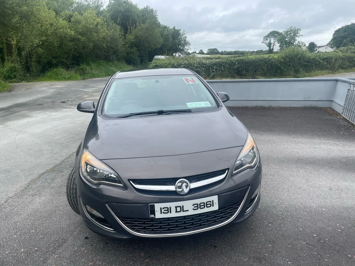 Vauxhall Astra SRI 1.6 - Image 2