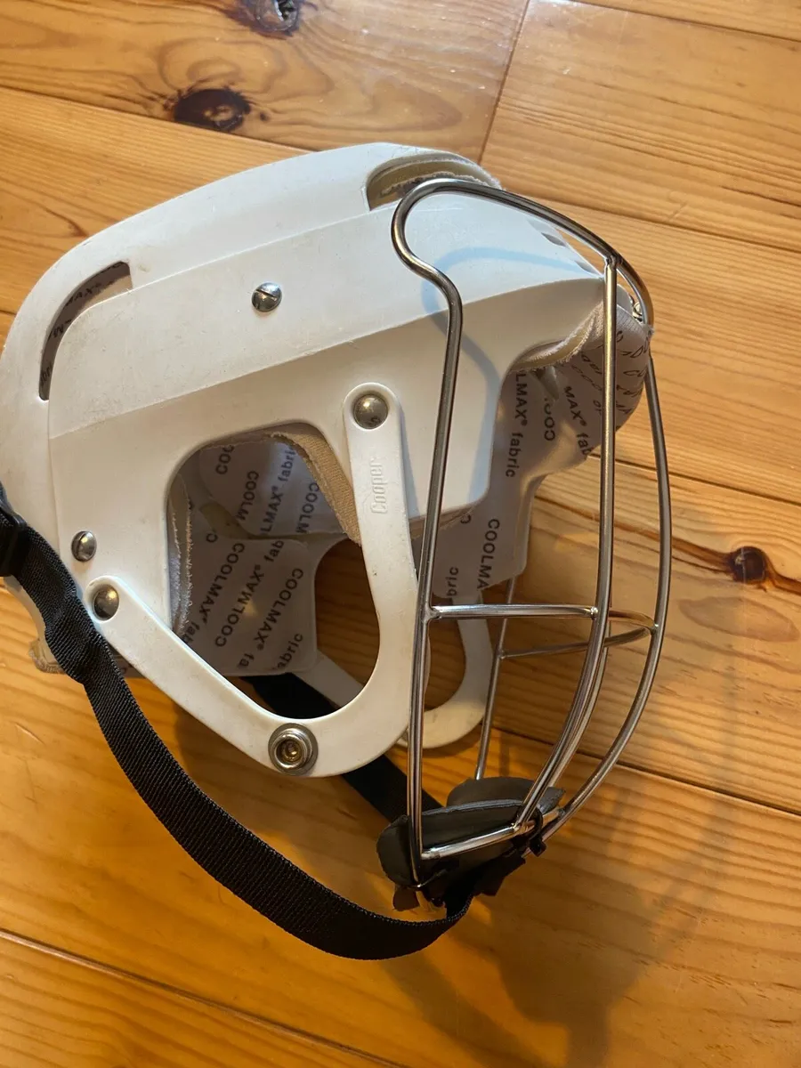 White cooper helmet - Image 2