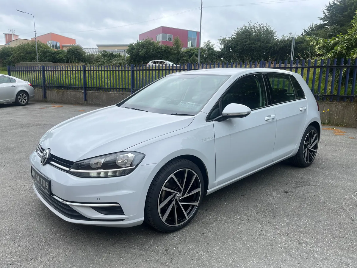 VW GOLF AUTO 2018 ONLY 28kKM €17,950 - Image 2