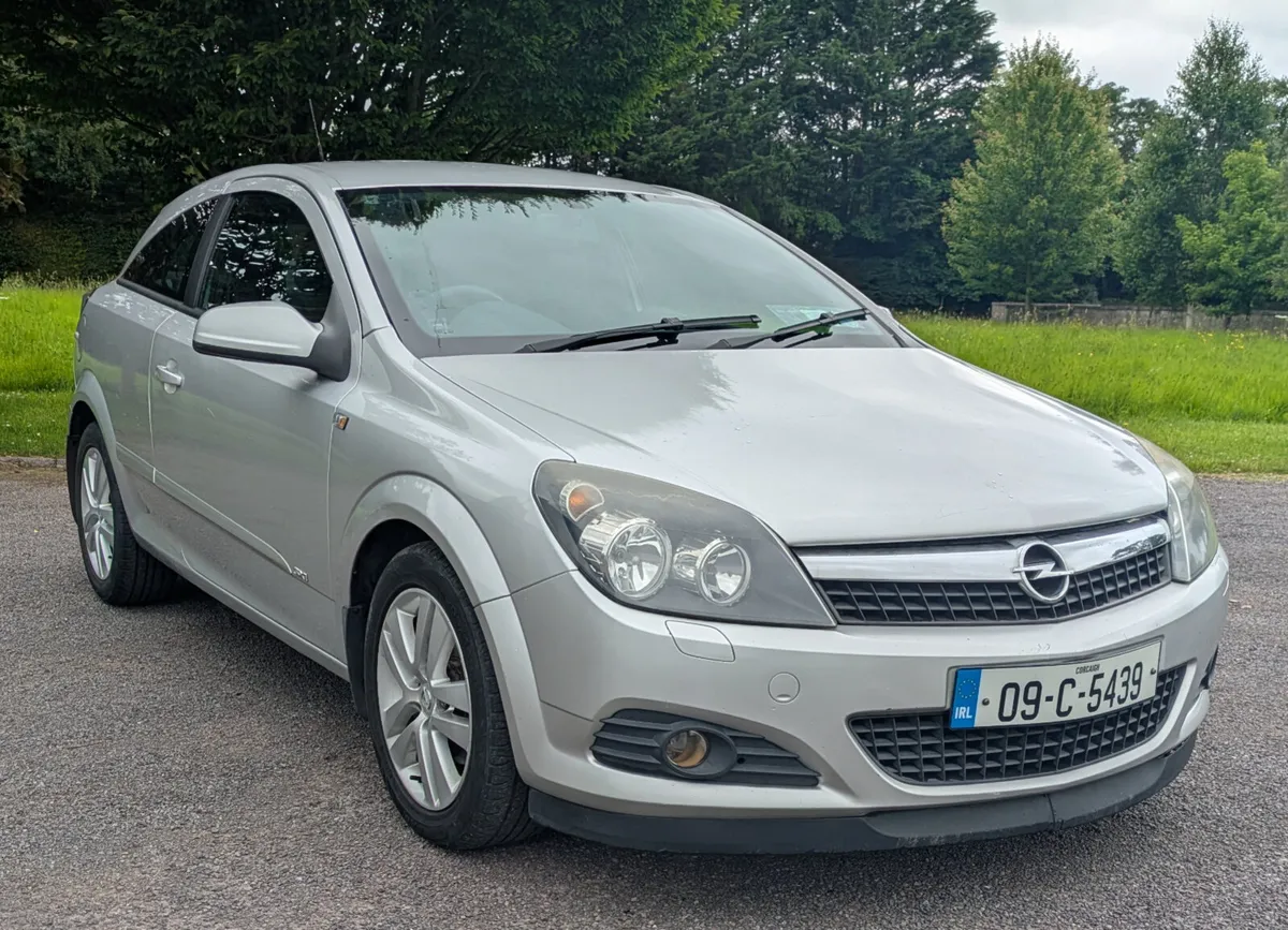 Opel Astra Sxi Sports Trim 2009 NEW NCT 08/26. - Image 1