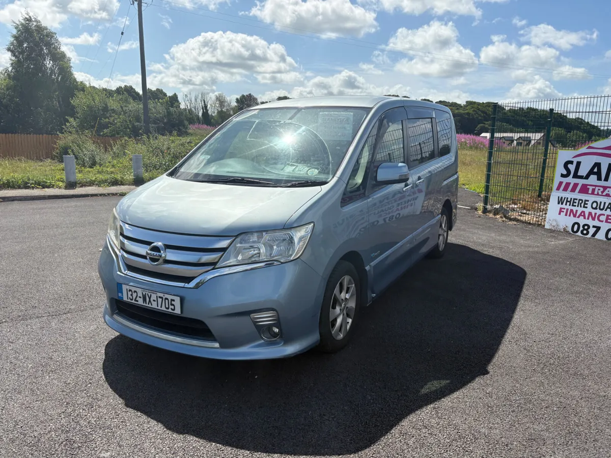 132Nissan Serena 2013 8 seats - Image 3