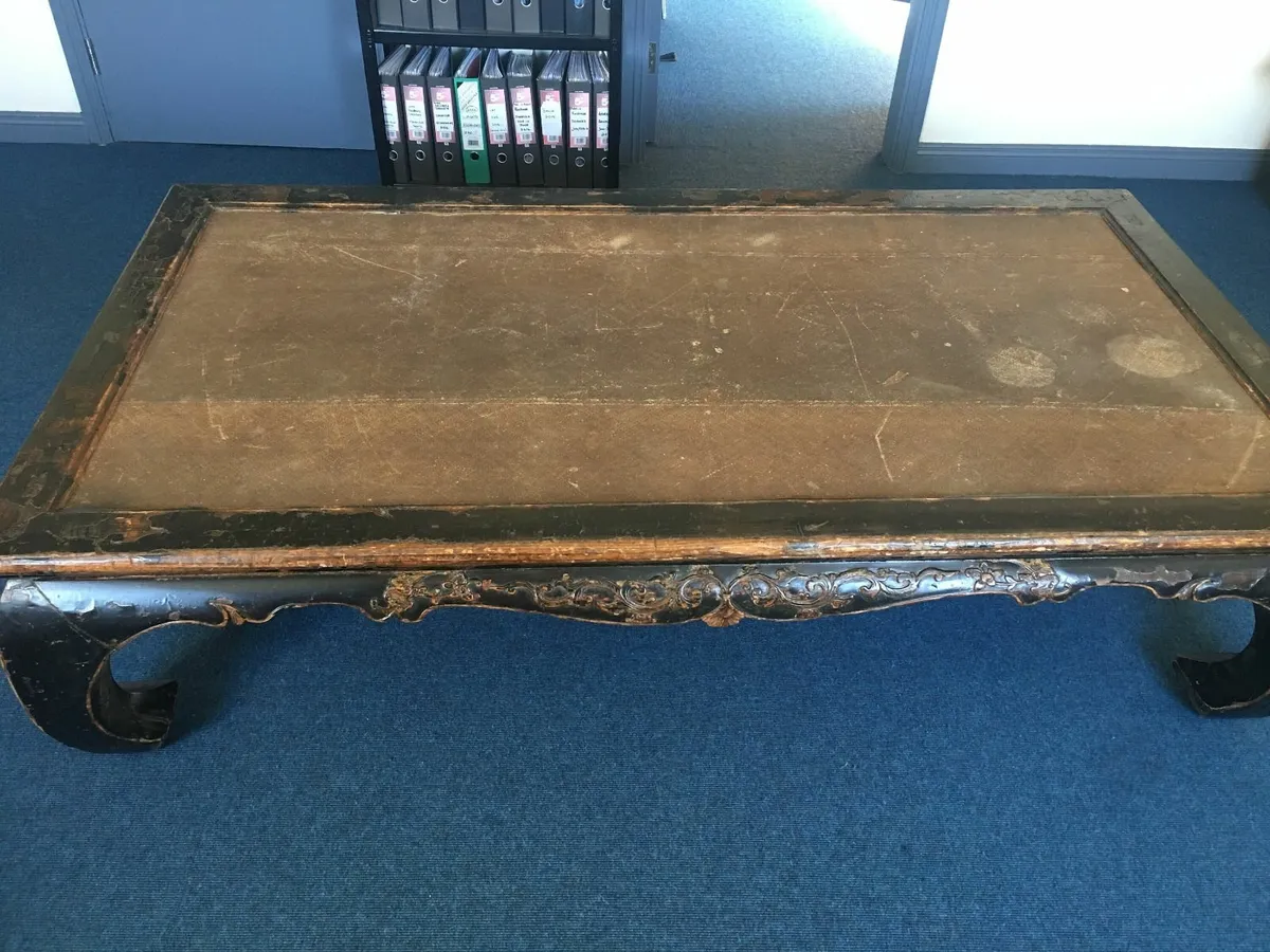 Opium Table (Vintage coffee table) - Image 1