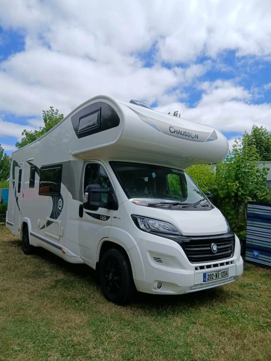 Chausson c656 VIP 7 berth motorhome - Image 1