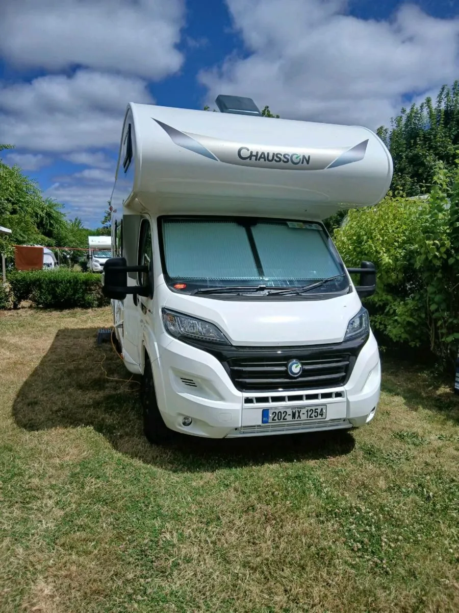 Chausson c656 VIP 7 berth motorhome - Image 2