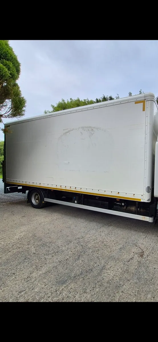 Box Body with PALFINGER Tail Lift / SITE STORAGE - Image 1