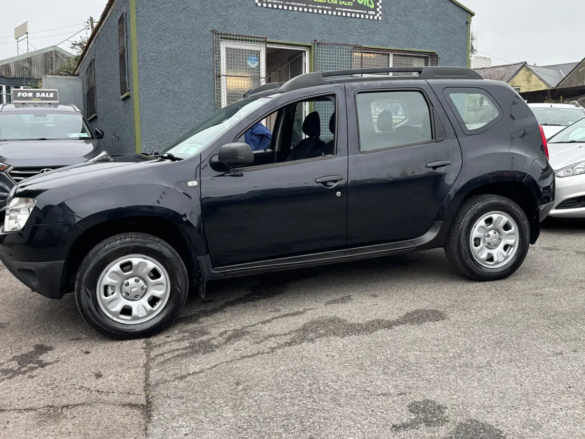 Dacia Duster Lovely high driving position - Image 3