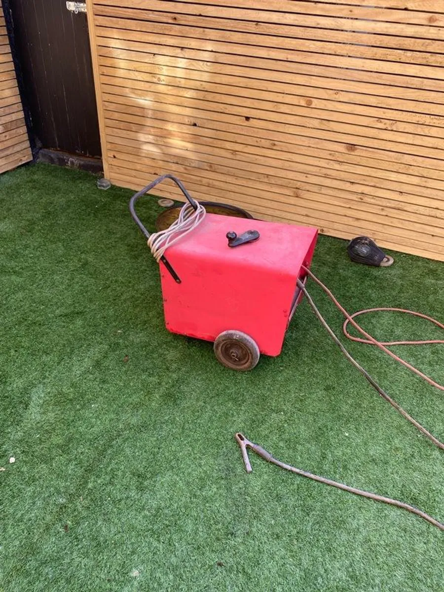 Welder - Image 3