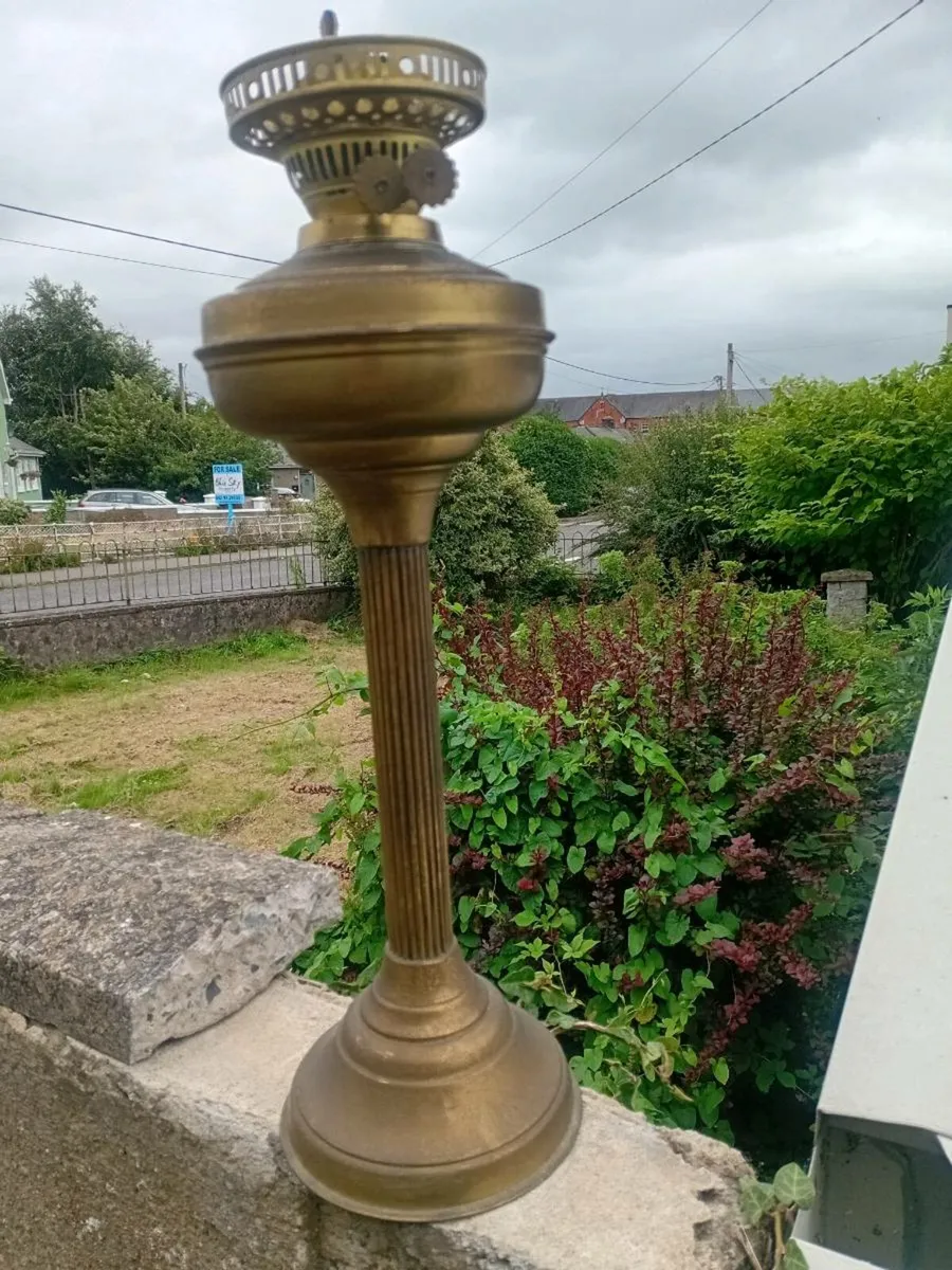 Oil lamp - Image 1