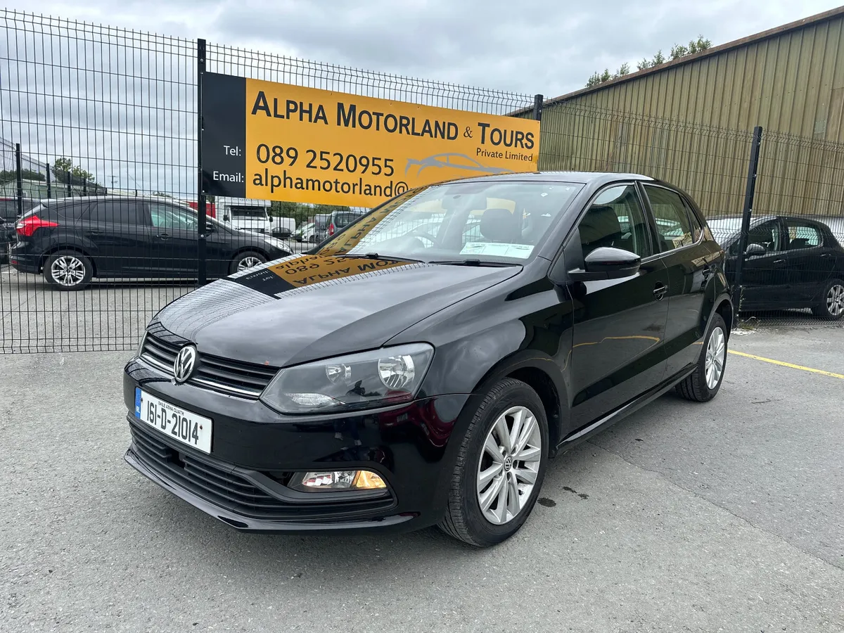Volkswagen Polo 2016 1.0L  petrol Bluemotion - Image 1