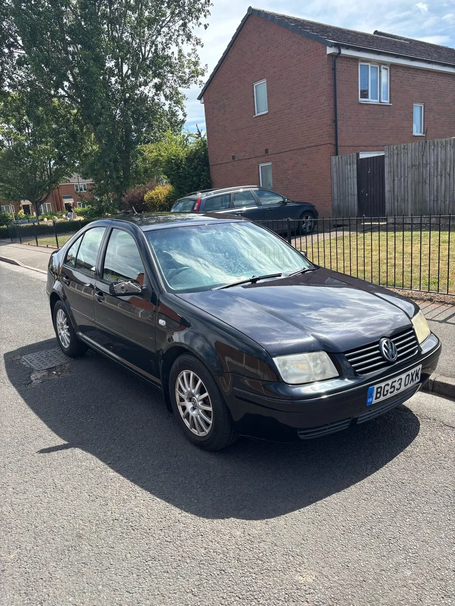 2003 Volkswagen bora 1.9tdi sport - Image 3
