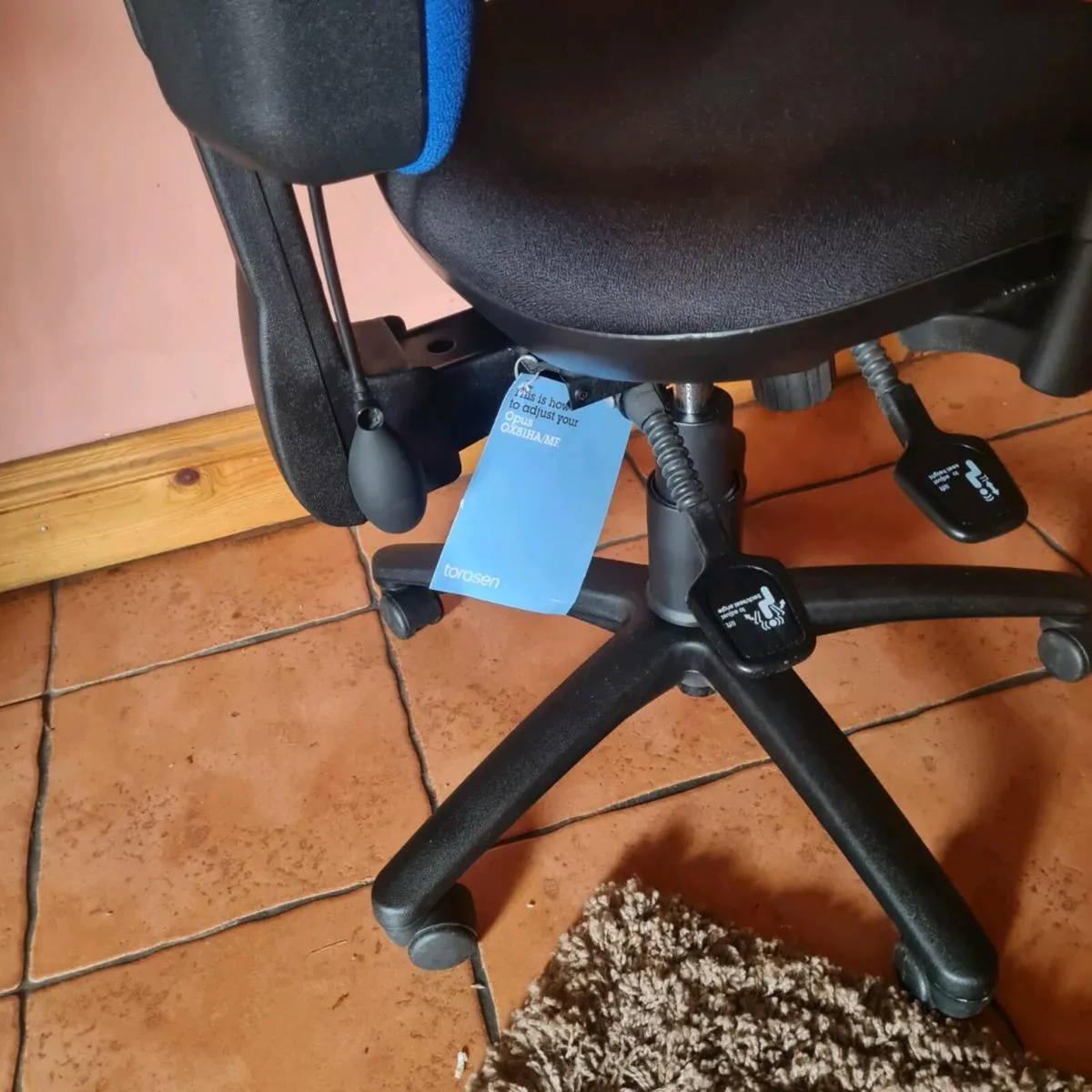 Torasen opus executive office chairs 10 available - Image 2