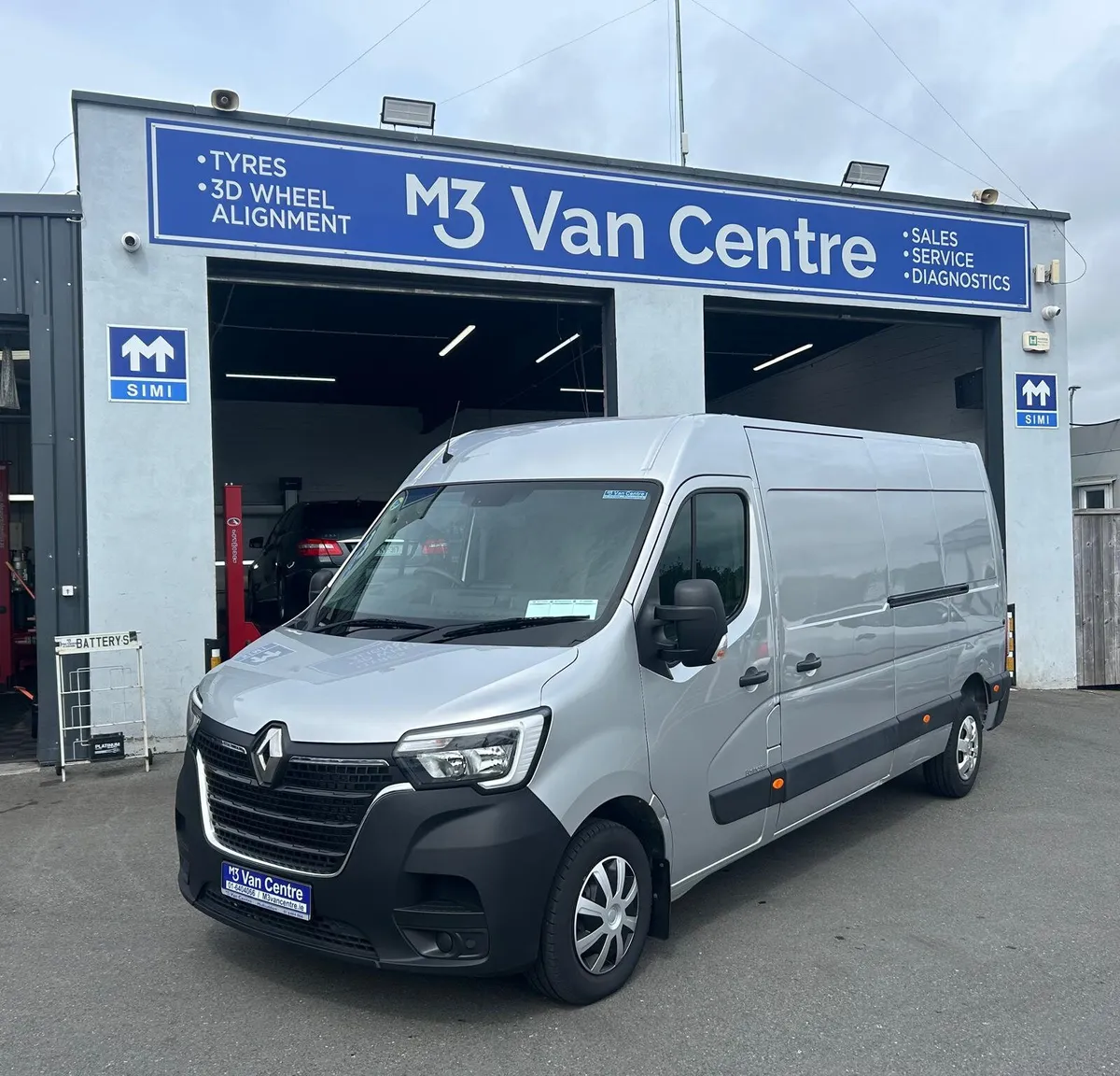 2023 RENAULT MASTER LM35 BUSINESS+ - Image 1