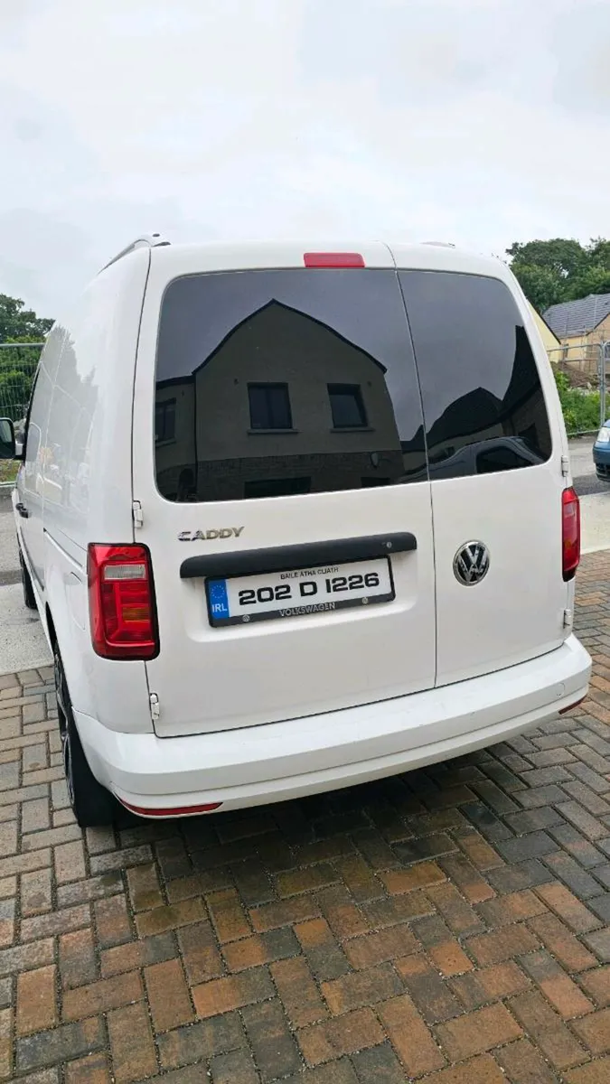 VW Caddy 2.0 Tdi 140bhp - Image 4
