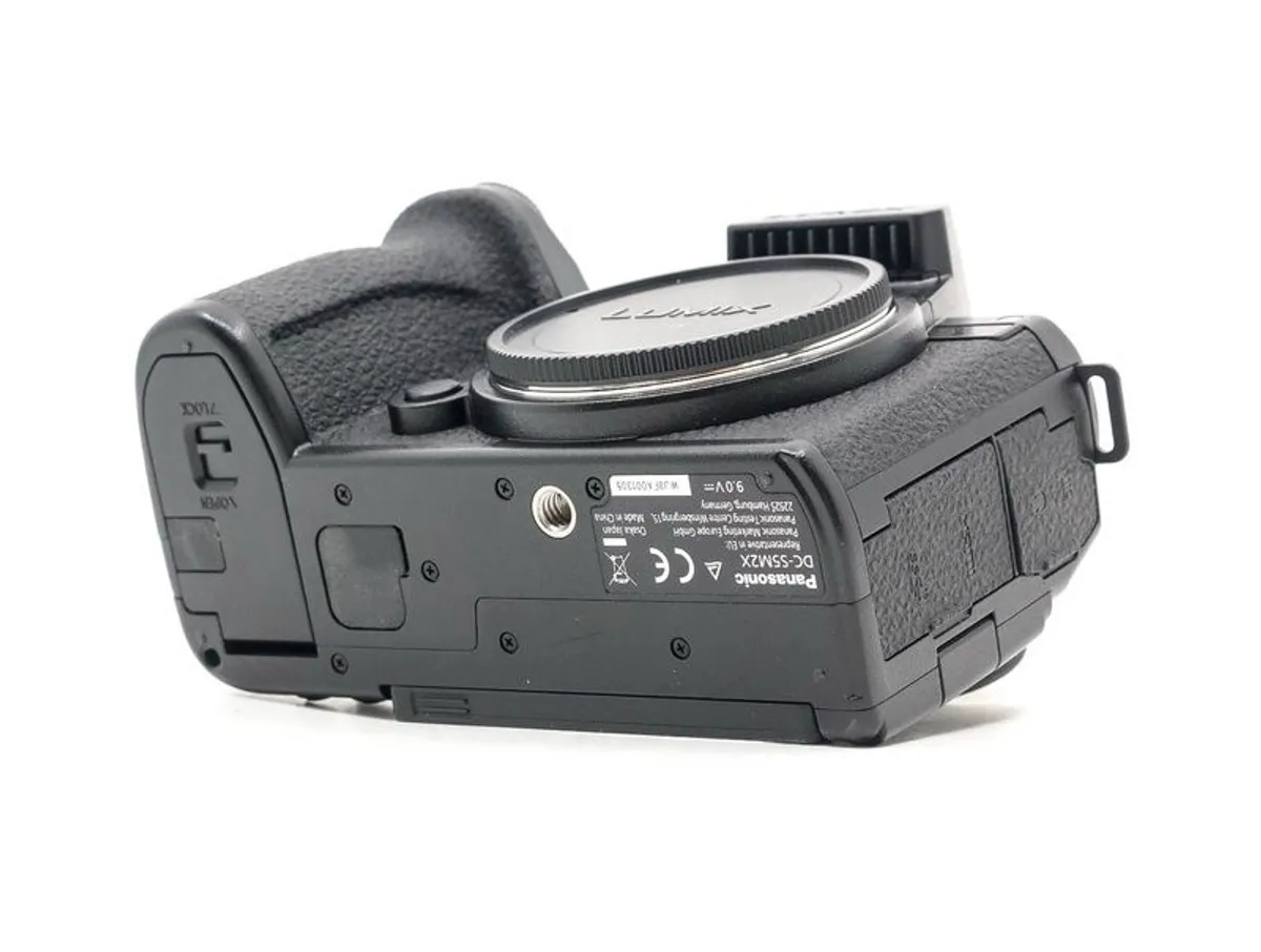 Lumix S5iix - Excellent Condition - Image 4