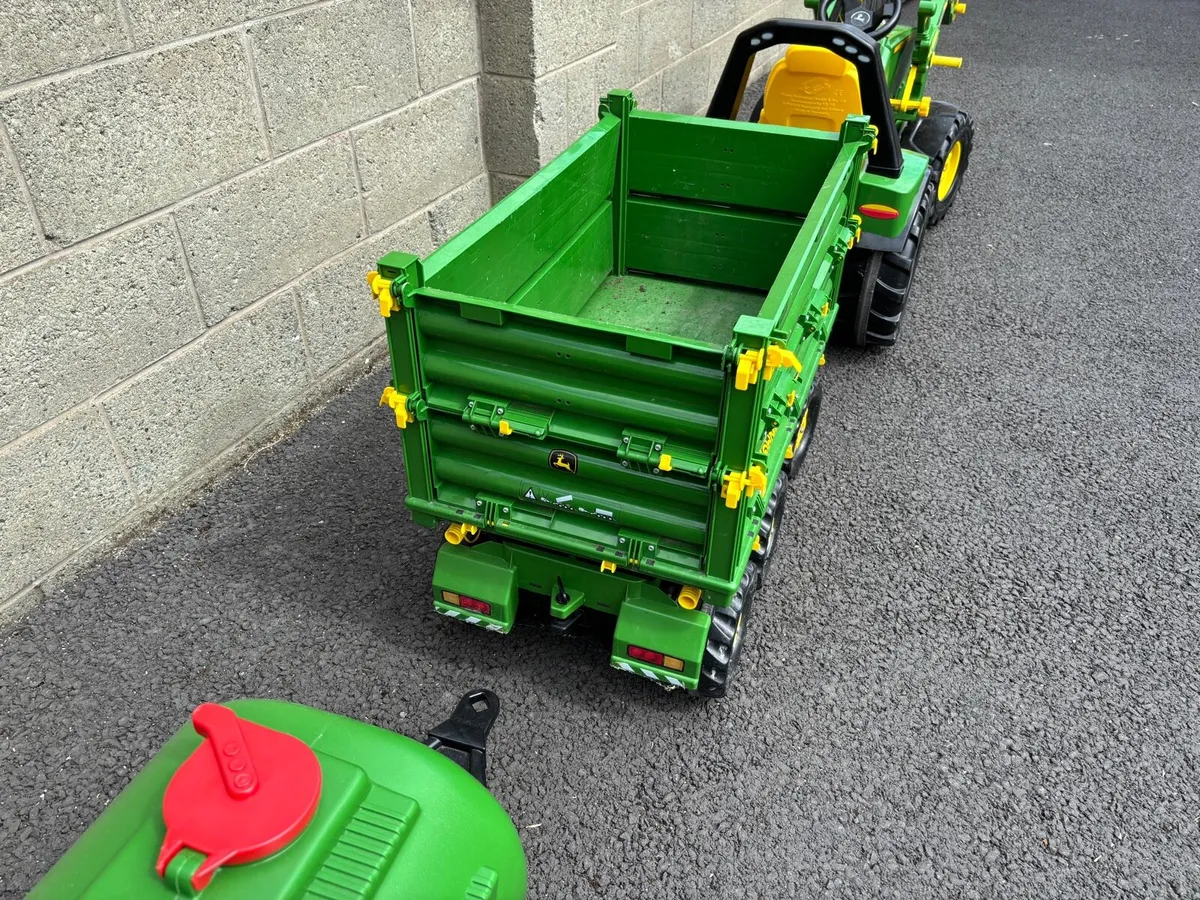 Kids John Deere Tractor with Trailer and Tanker - Image 4