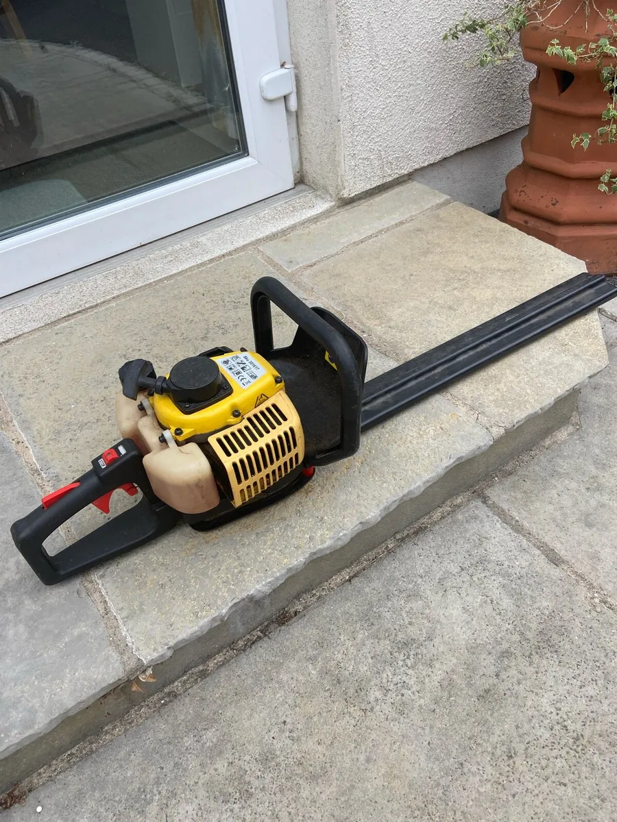 Hedge Cutter - Image 1