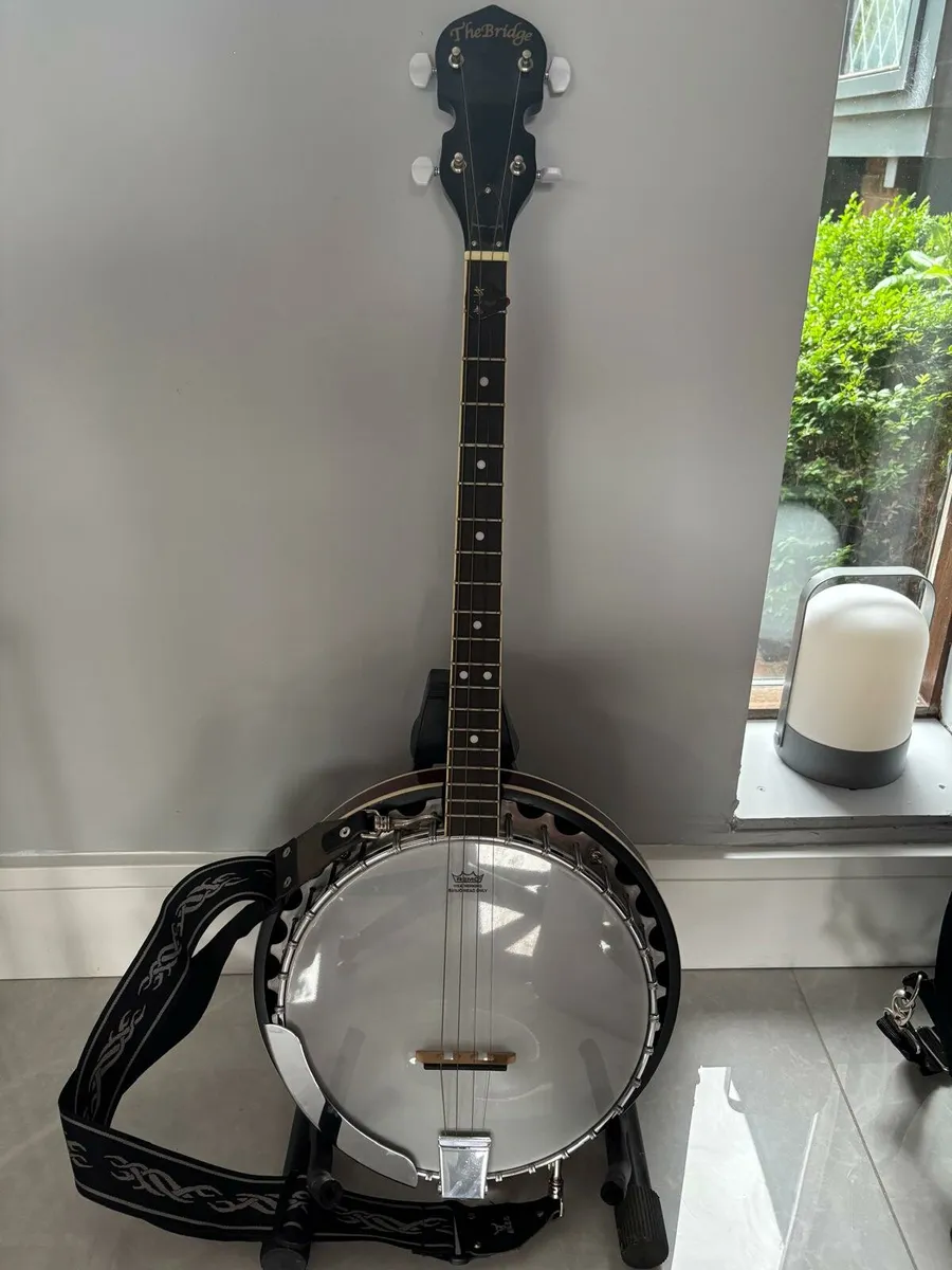 Clareen Bridge Banjo - Image 1