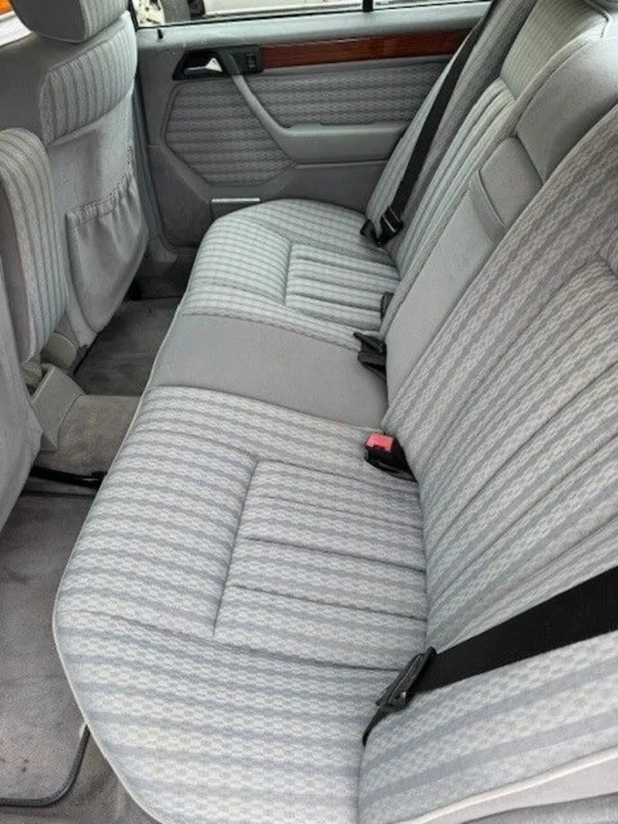 Mercedes-Benz Other 1991 - Image 2