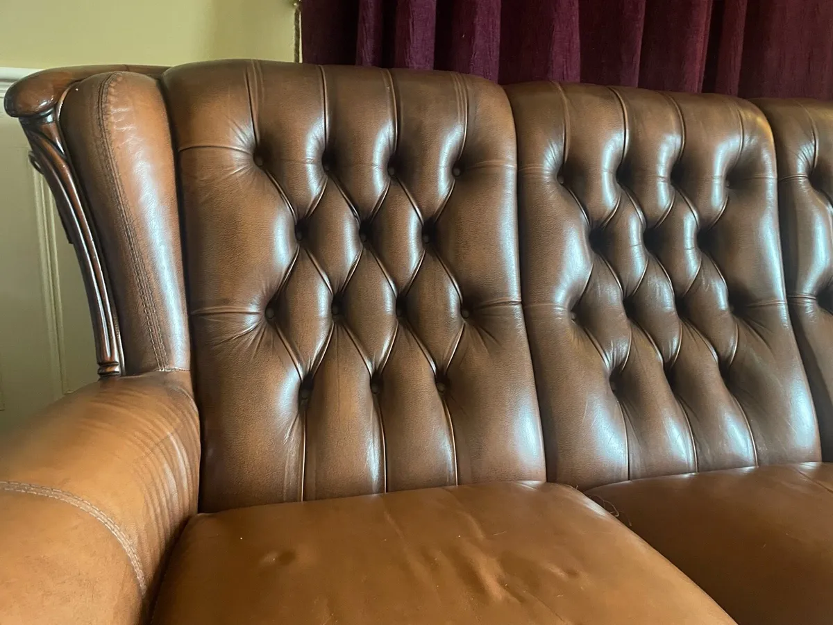 Couch - Image 4