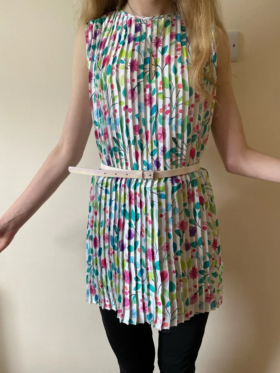 Girl’s ZARA Girl soft collection Floral Dress - Image 3
