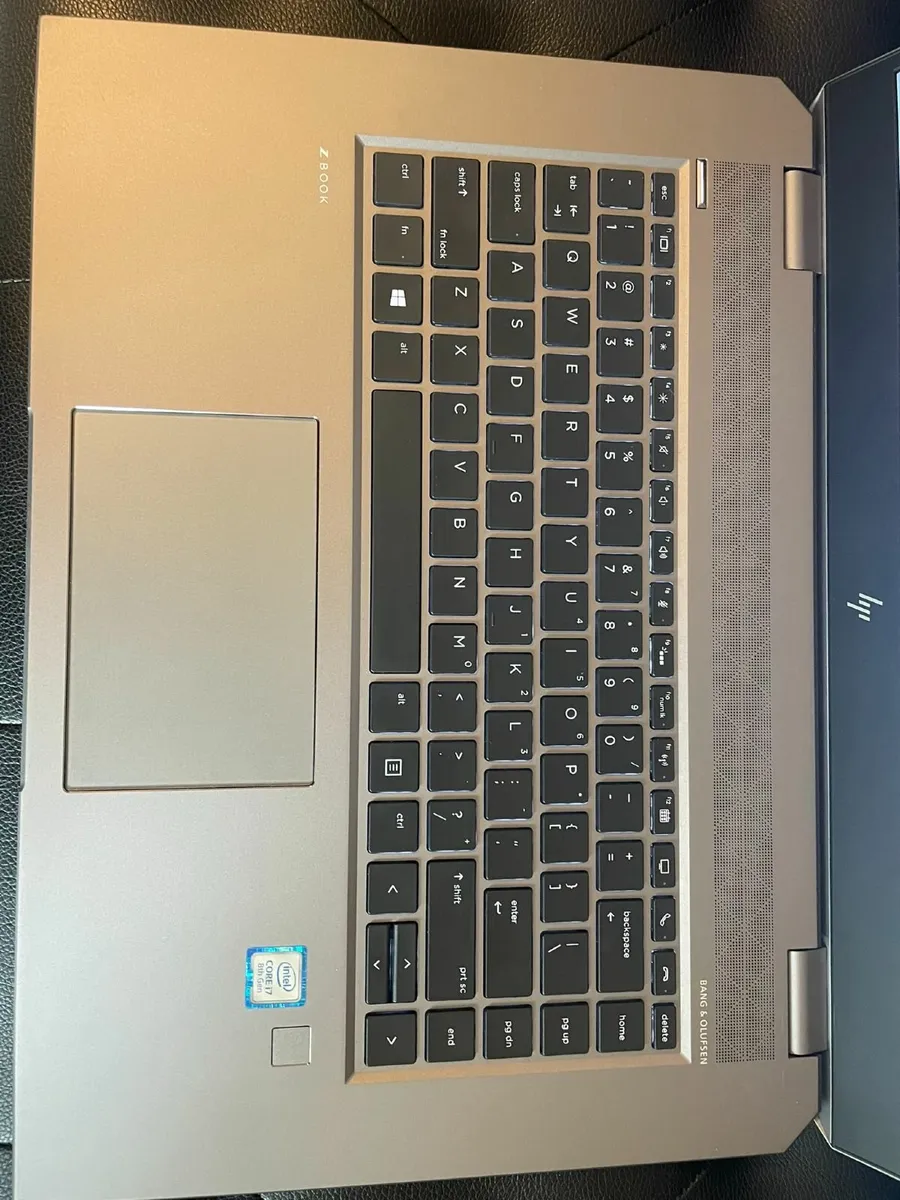 HP ZBook Studio G5 Laptop i7/32GB/512SSD/NvidiaFHD - Image 3