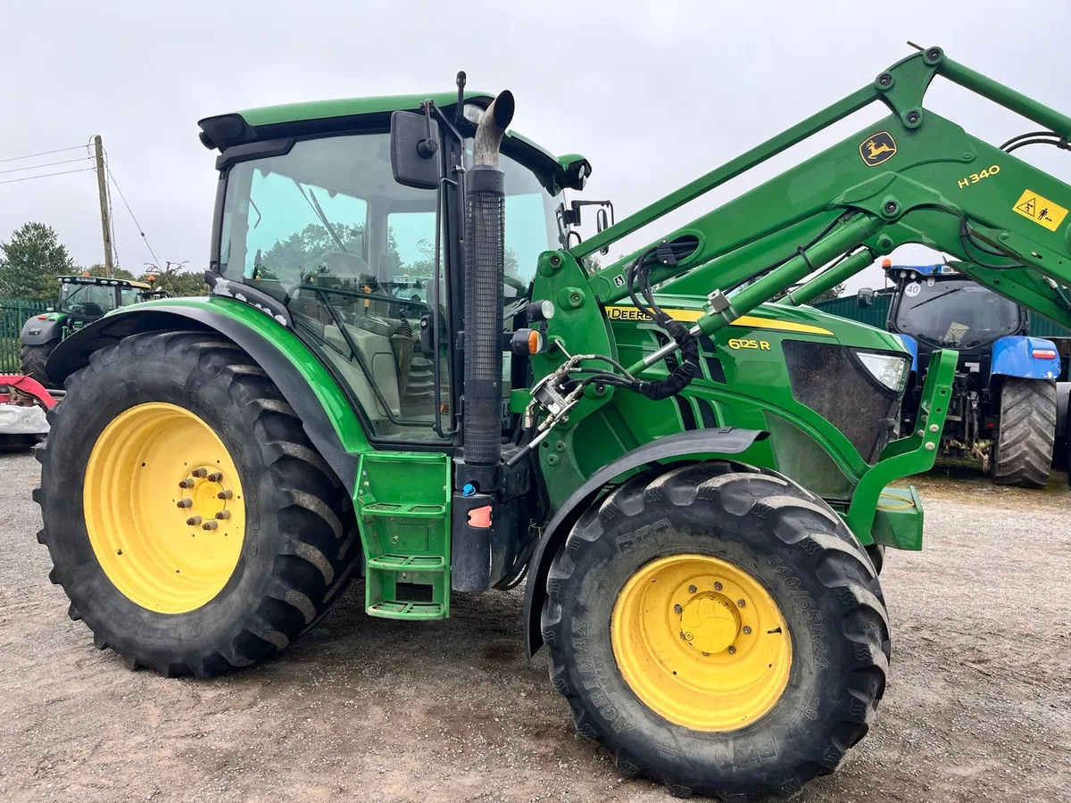 John Deere 6125R and loader - Image 2