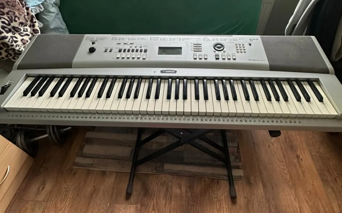 Yamaha Keyboard - Image 1