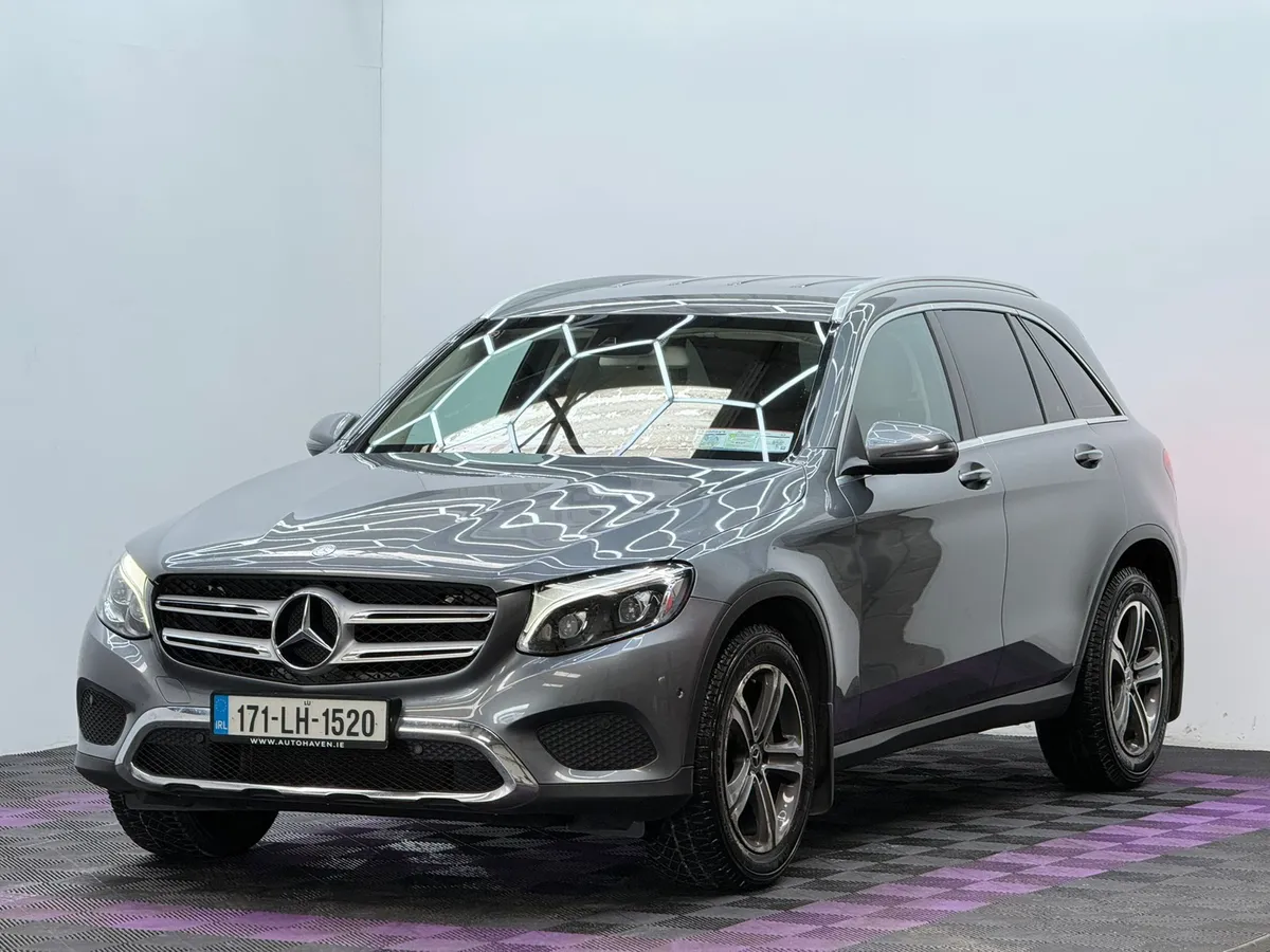 2017 Mercedes GLC220D 4 Matic, Automatic - Image 3