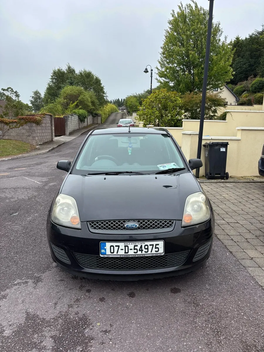 Ford Fiesta 2007 1.2l petrol 4 door - Image 1