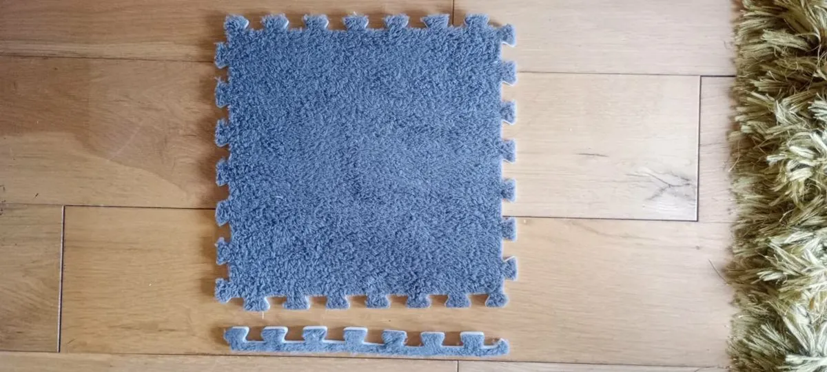 Interlocking Floor Tiles - Image 3