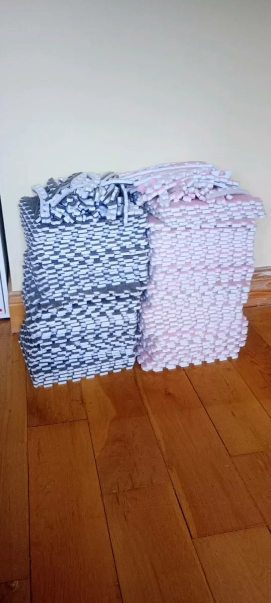 Interlocking Floor Tiles - Image 4
