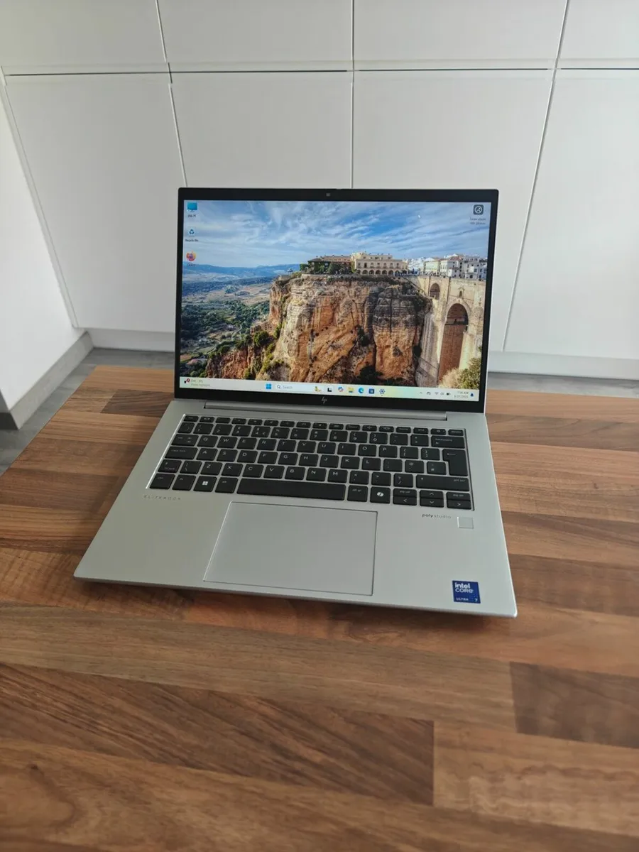 HP Elitebook 840 G11 | Intel Ultra 7 | 16GB | 512G - Image 1