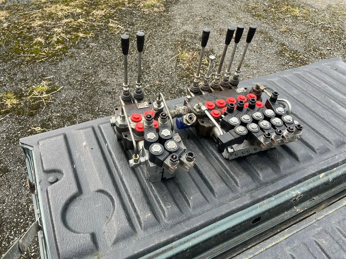 Valve Chest - Image 3