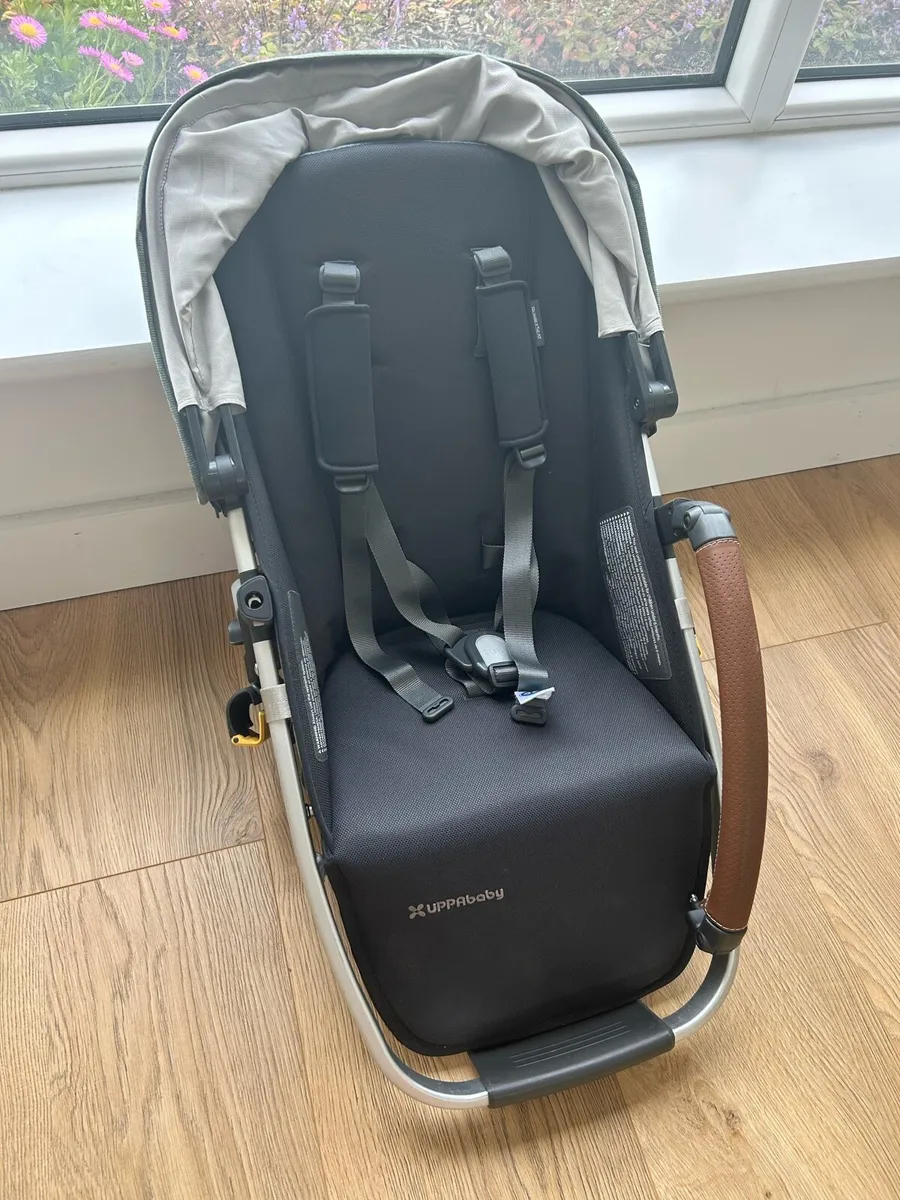 Uppababy Vista V2 Rumble Seat - Image 1