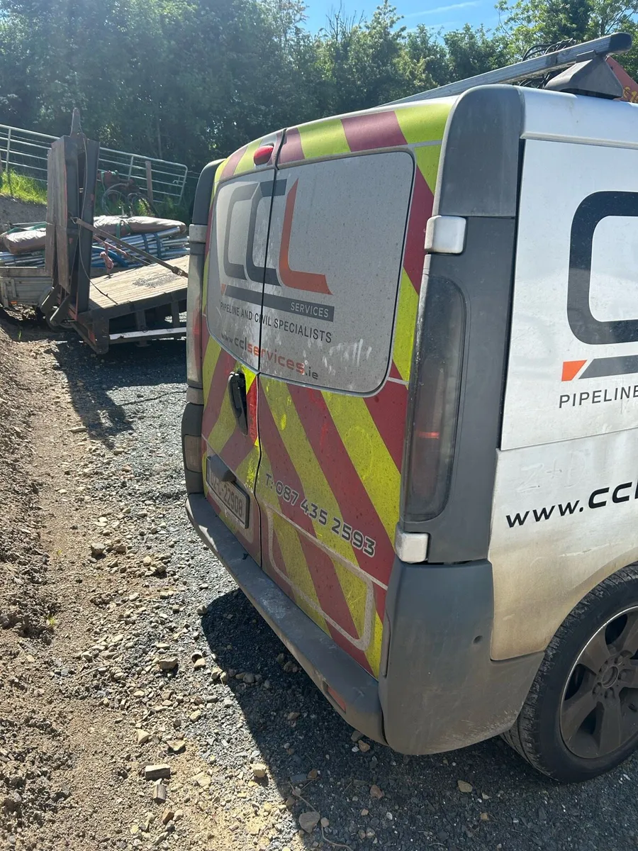 Renault Traffic Crew Cab - Image 4